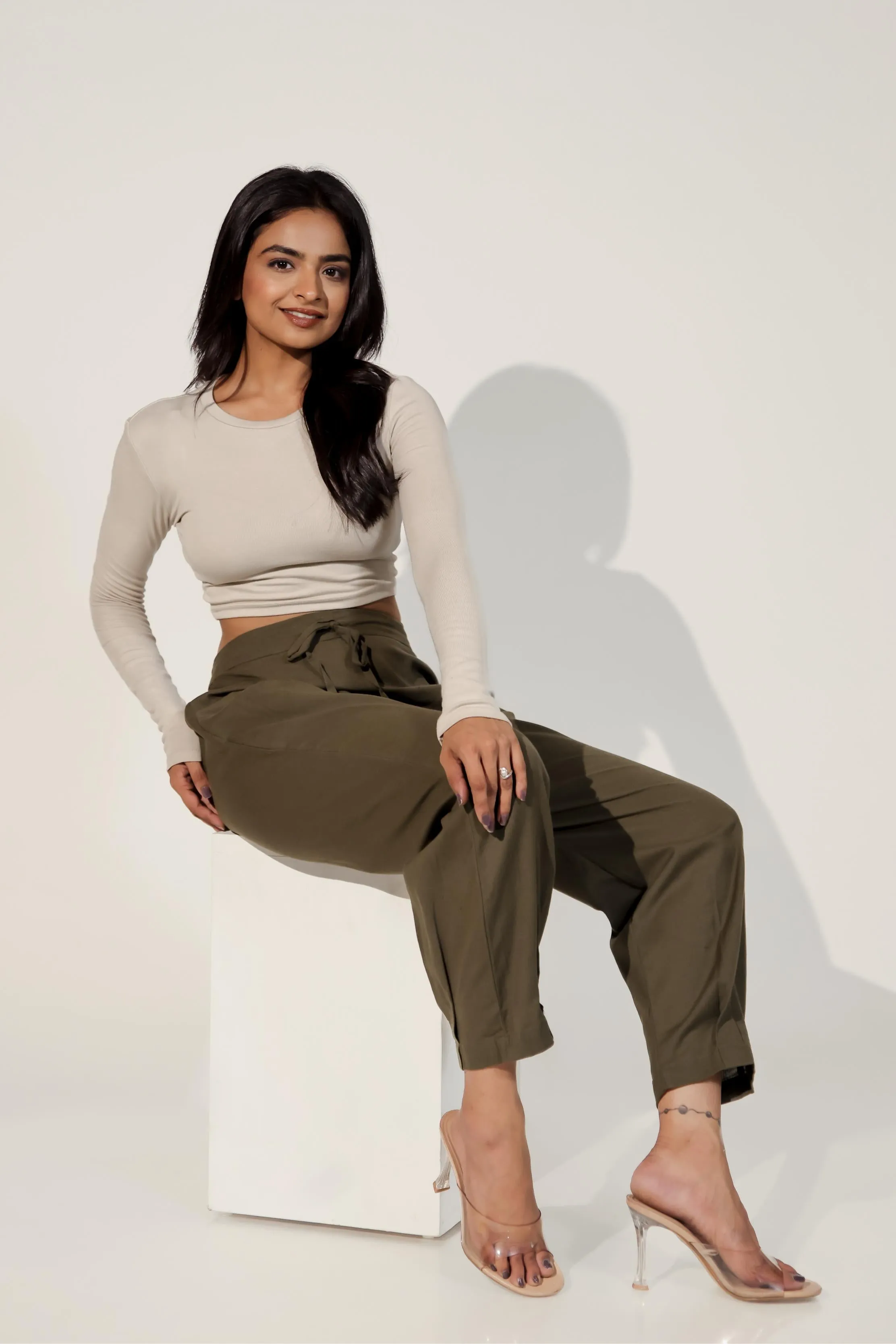 Army Green Women's Pleated-Narrow Trousers