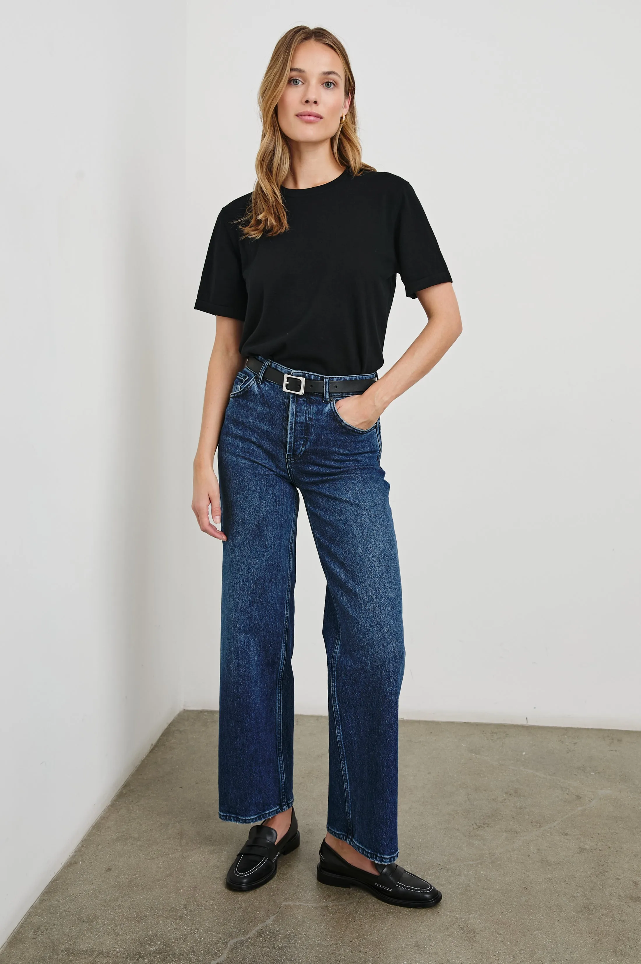 COTTON CASHMERE T-SHIRT - BLACK