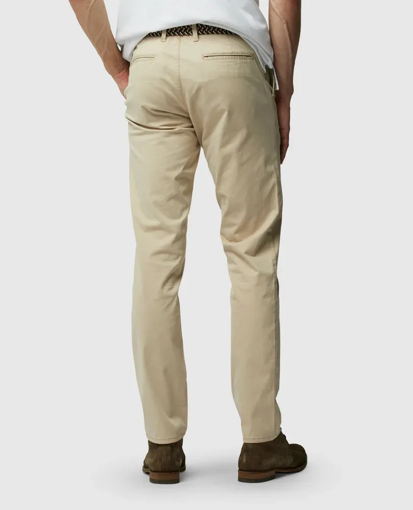 Gunn Slim Fit Chino - Pebble