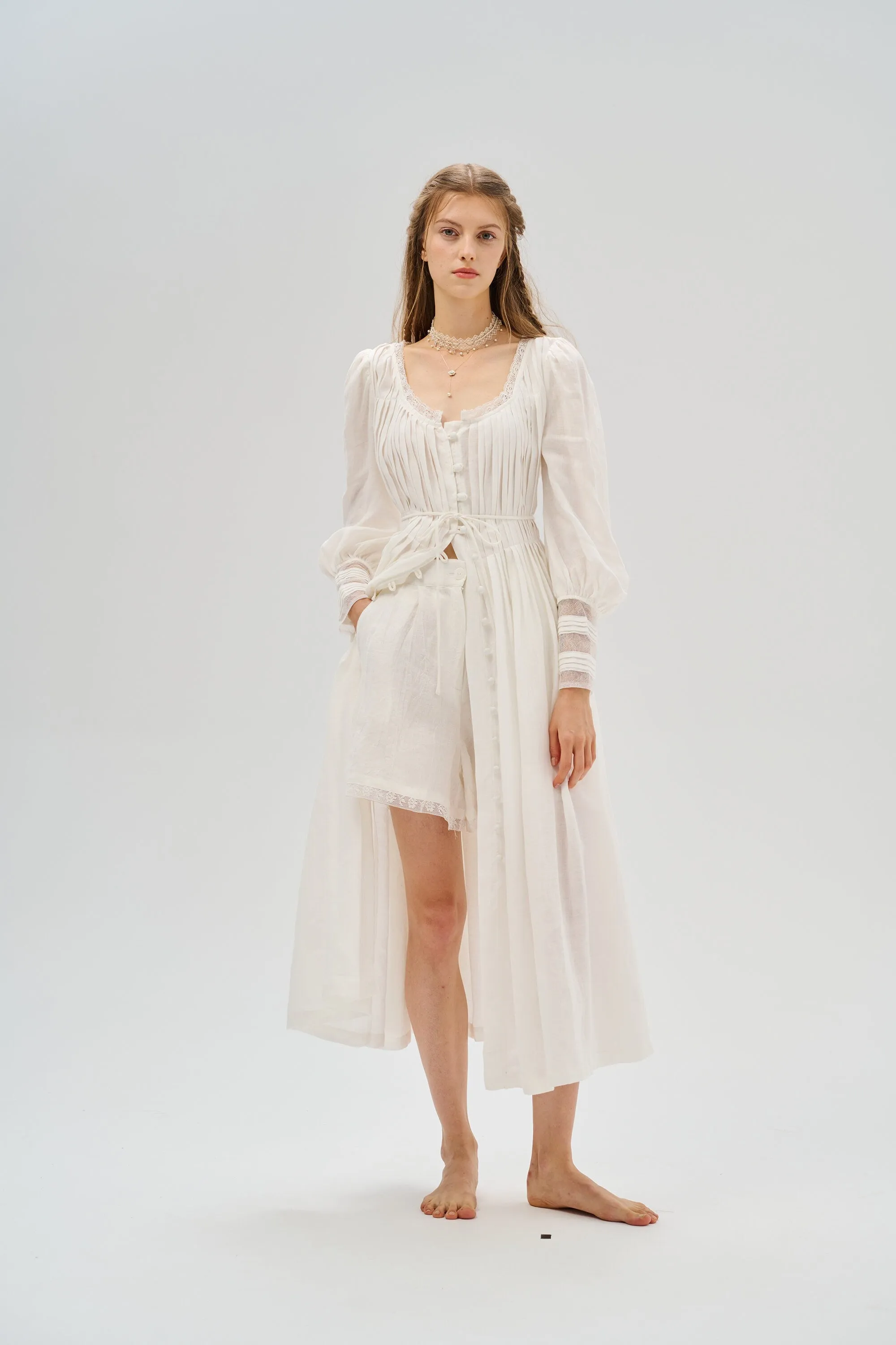 Josefina 19 | Dreamy Pleated Linen Gown