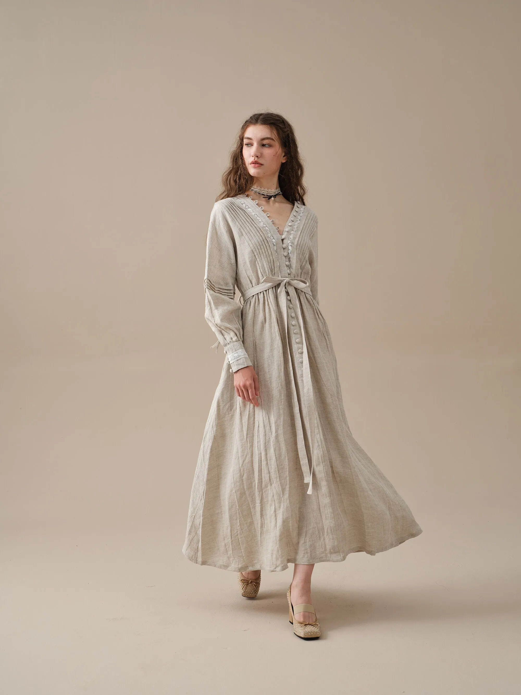 Octavia 17 | pintucked V-neck linen Dress