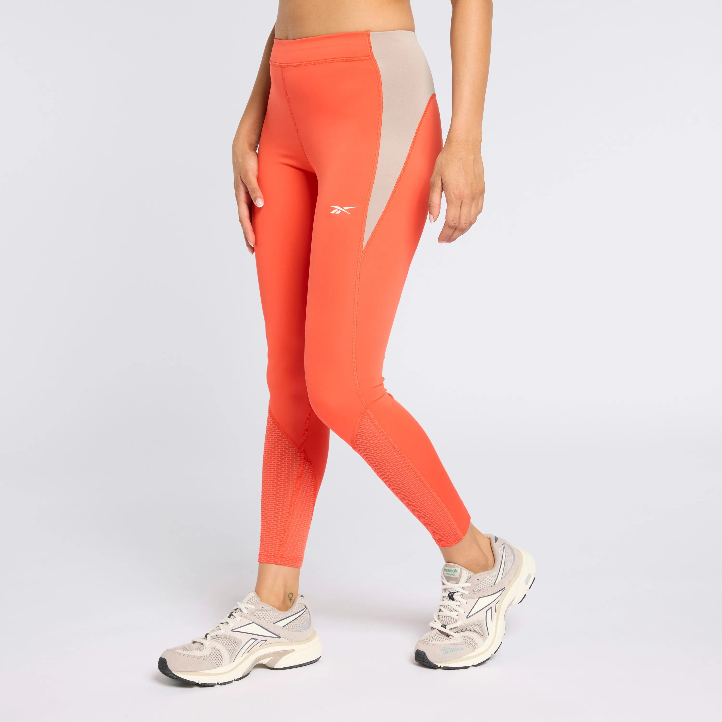 Running Vector Leggings Dynamic Red