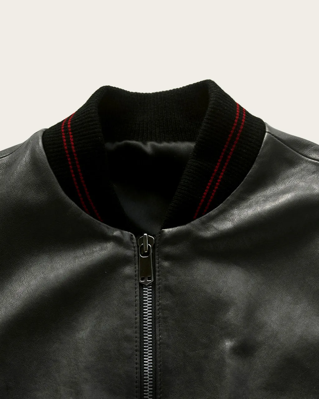 SAVAS x (RED) - The Noone Bomber: Black Olioso