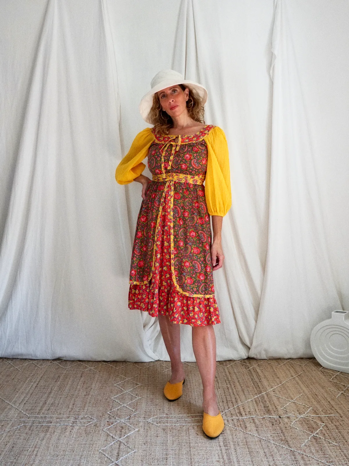 Vintage Prairie Rose Peasant Dress