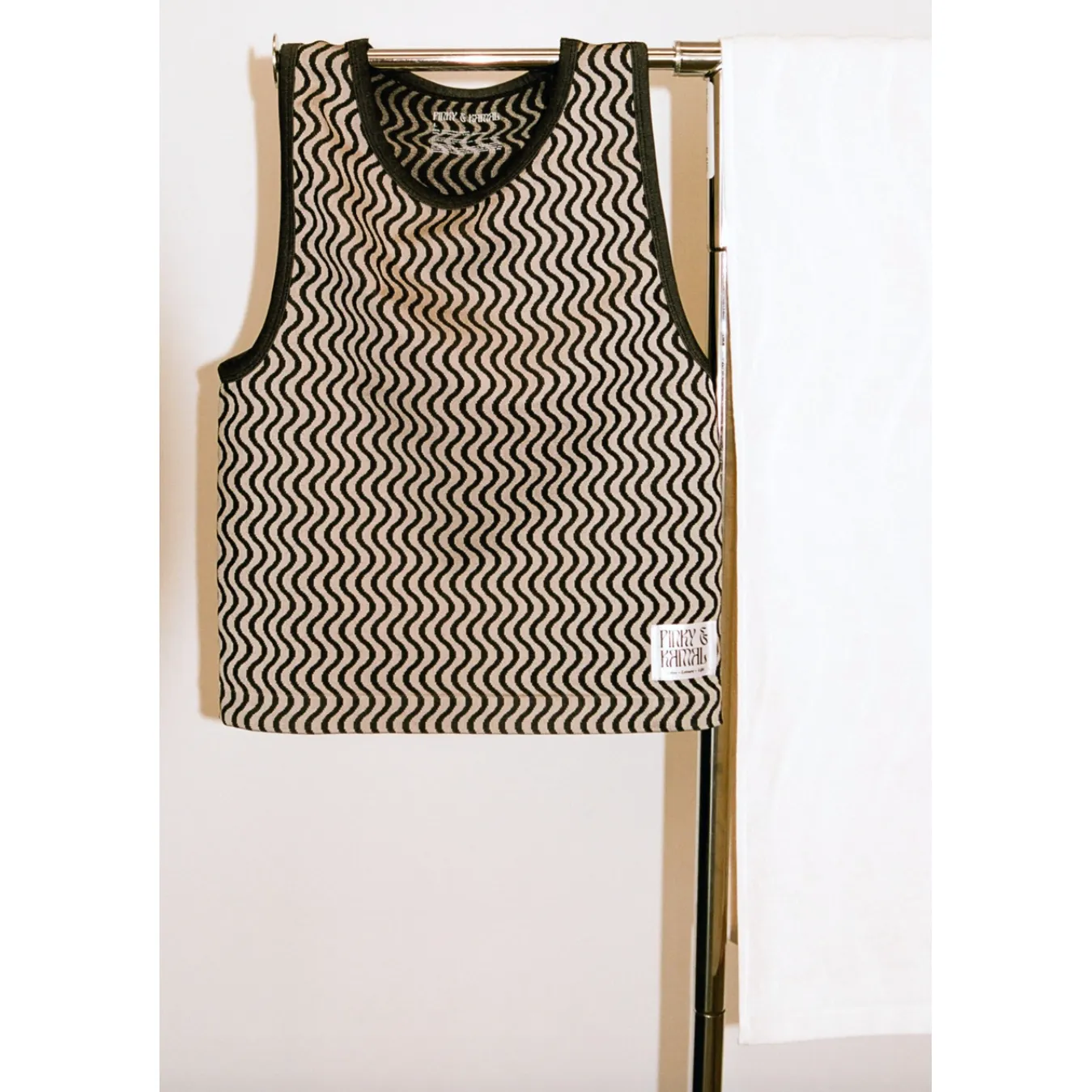 Wavy Lines Tank - Black/Beige